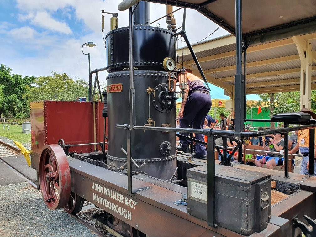 Mary Ann Steam Locomotive景点图片