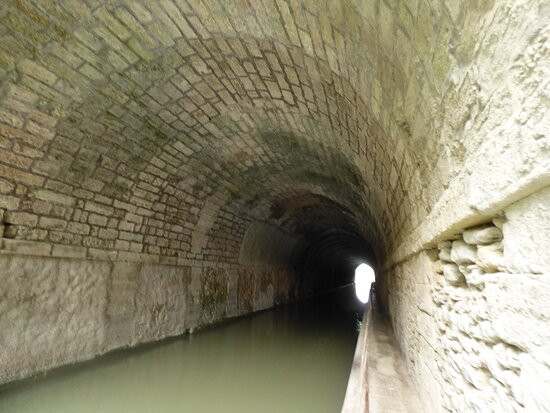 Malpas Tunnel景点图片