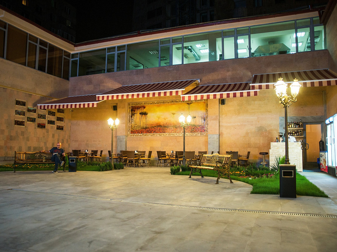 阿尼大酒店