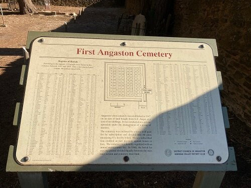 First Angaston Cemetery景点图片