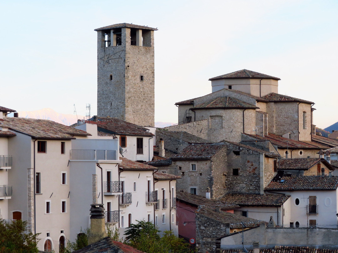 Torre Capanaria di Caporciano景点图片