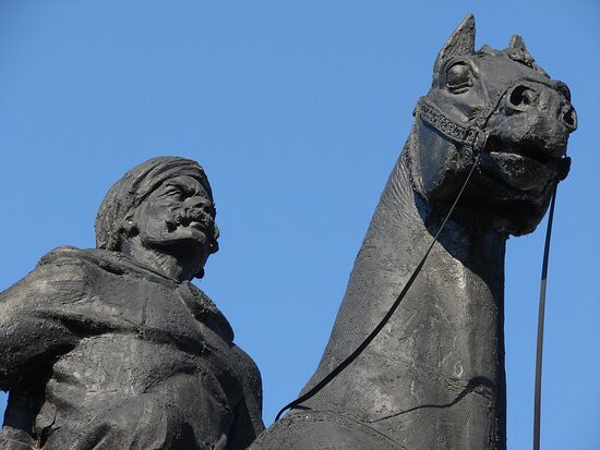 BATTALGAZİ KAVŞAĞI’NA BATTALGAZİ HEYKELİ-Malatya必去景点