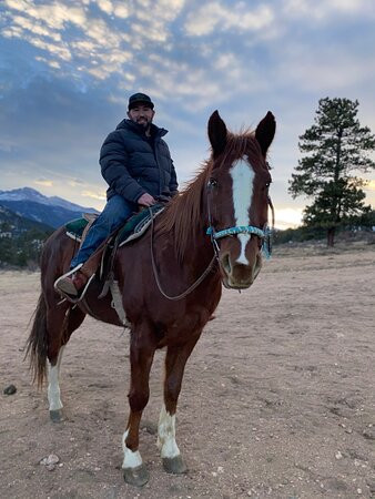 Elkhorn Stables-埃斯蒂斯公园必去景点