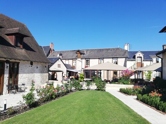 La Chaumiere Hotel & Restaurant-浴室