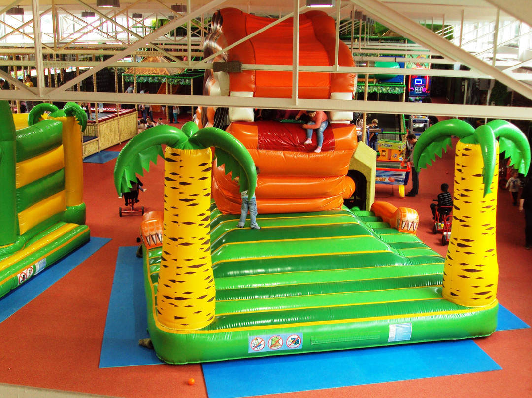 Hally Gally Indoorspielplatz景点图片