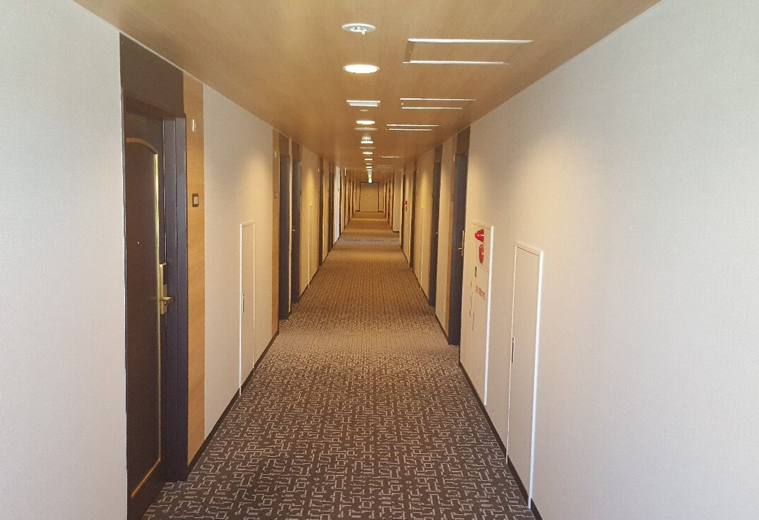 松本里士满酒店主图