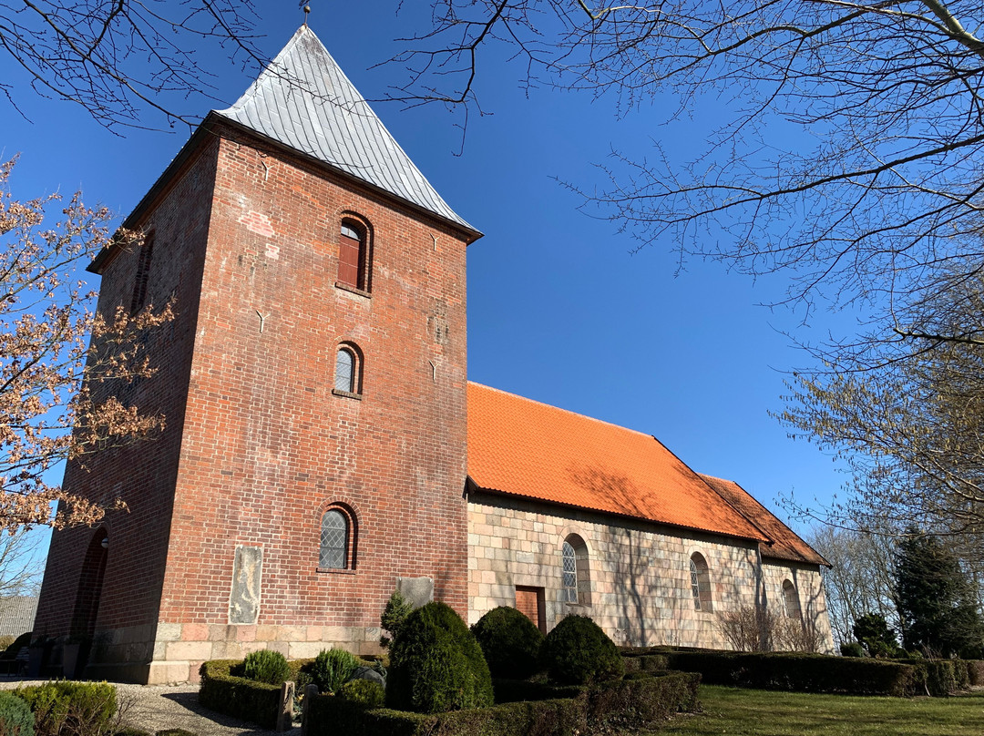 Houlbjerg Kirke景点图片