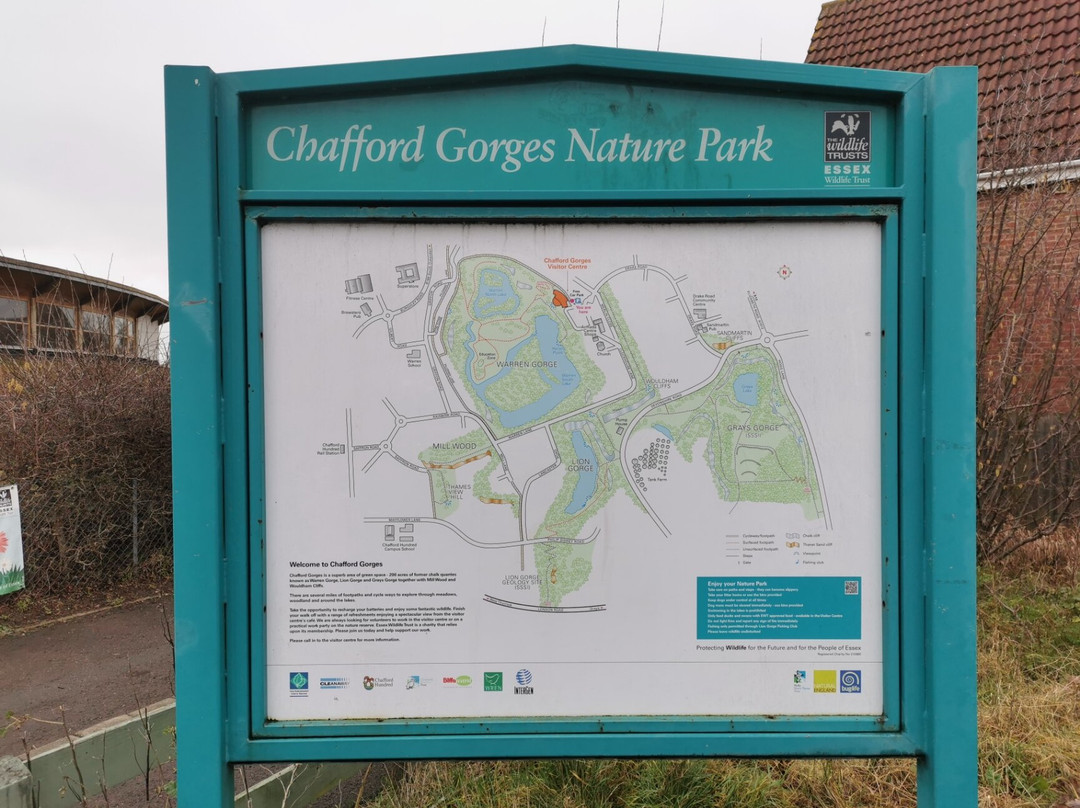 Essex Wildlife Trust Chafford Gorges Nature Park景点图片