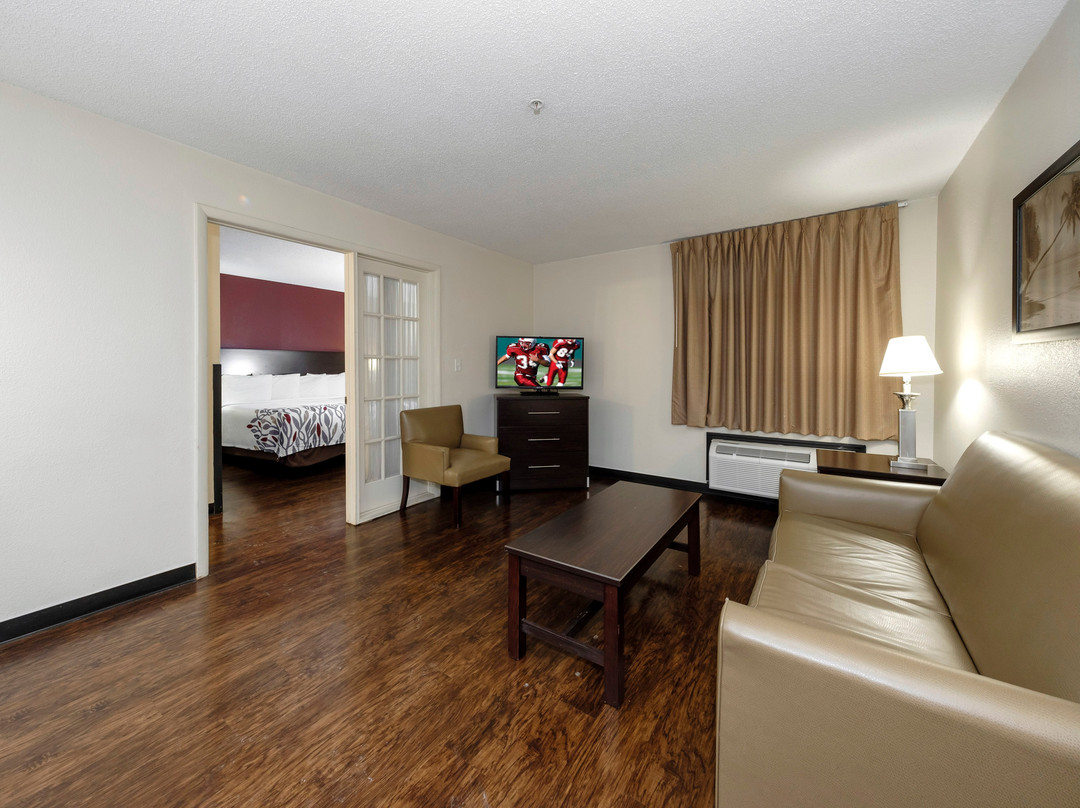 Red Roof Inn & Suites Savannah Airport主图