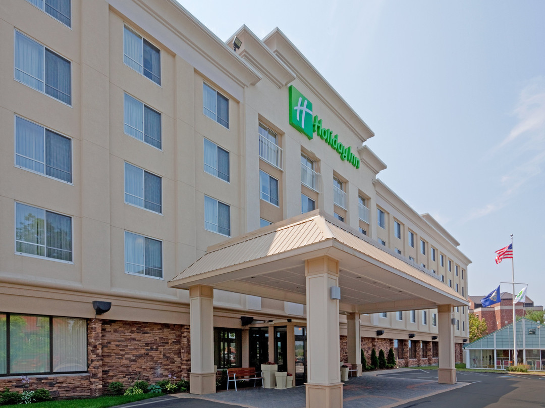 朴次茅斯假日酒店主图