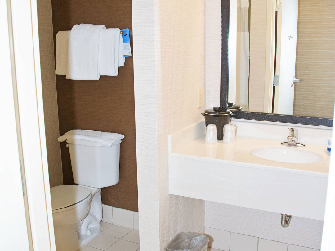 Fairfield by Marriott Inn & Suites Butler主图