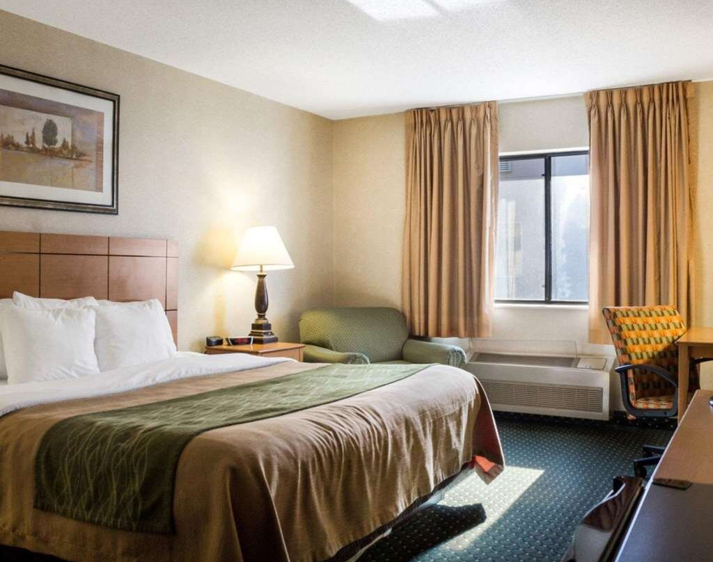 Comfort Inn Jamestown主图