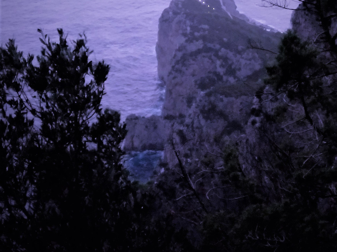 Punta Carena Lighthouse-Anacapri必去景点