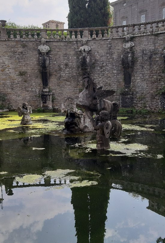 Fontana del Pegaso景点图片