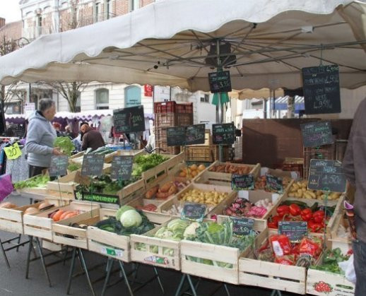 Marché Hebdomadaire Du Dimanche景点图片