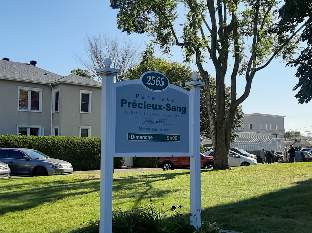 Église Du Précieux-sang-de-notre-seigneur-jésus-christ-圣亚森特必去景点