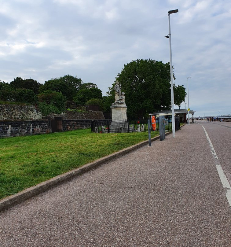 New Brighton War Memorial景点图片