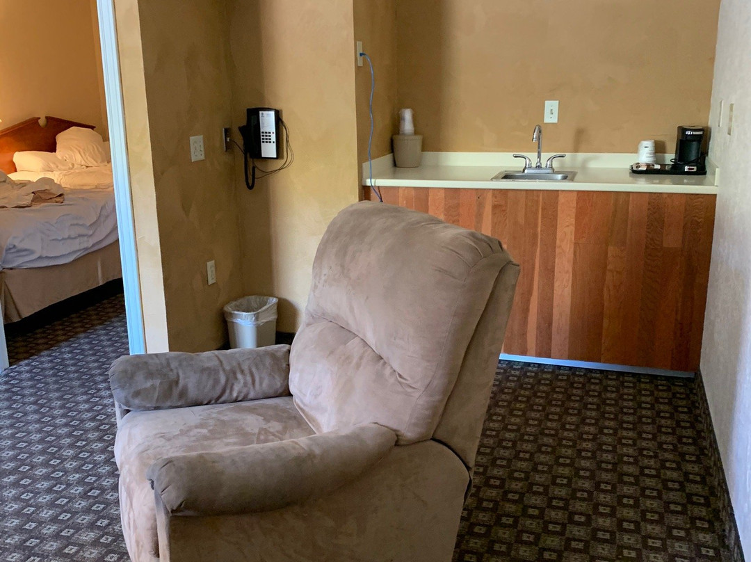 Sturgis Lodge and Suites主图