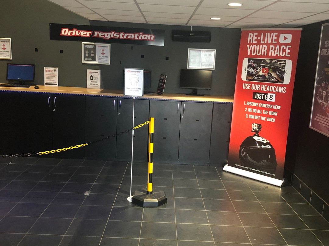 TeamSport Indoor Go Karting South London Mitcham景点图片