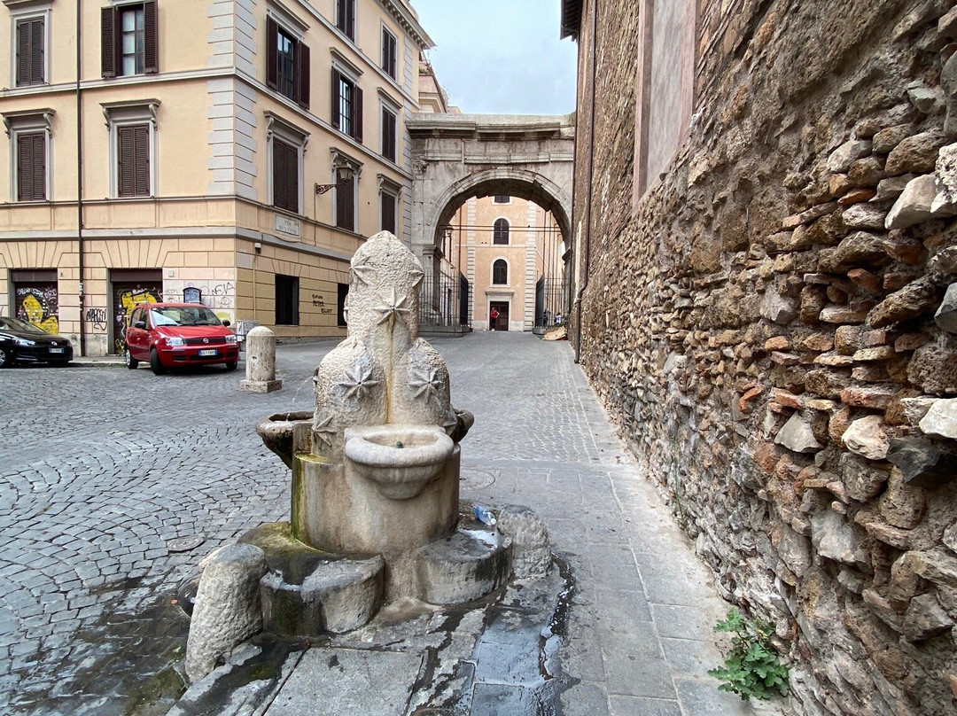 Arco di Gallieno景点图片