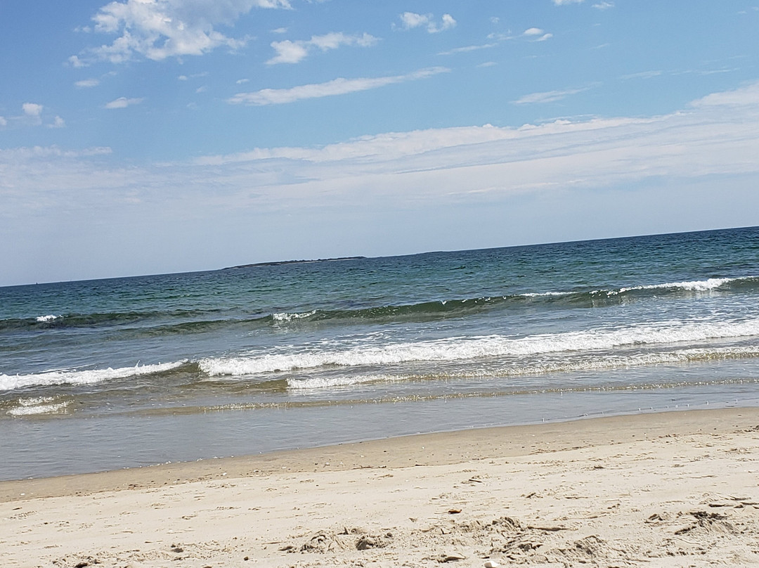 Friendship Oceanfront Suites主图