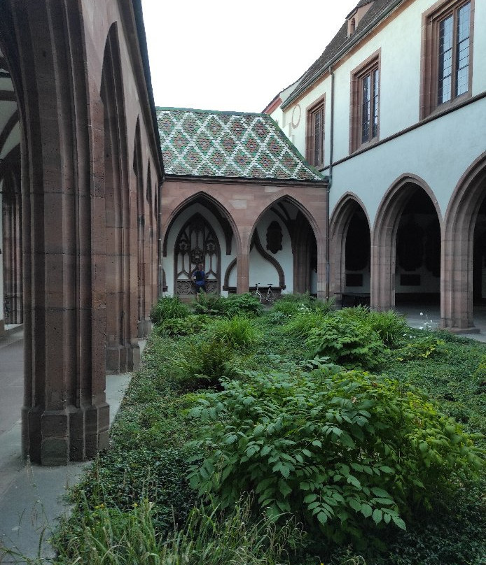Carolingian Outer Crypt-巴塞尔必去景点