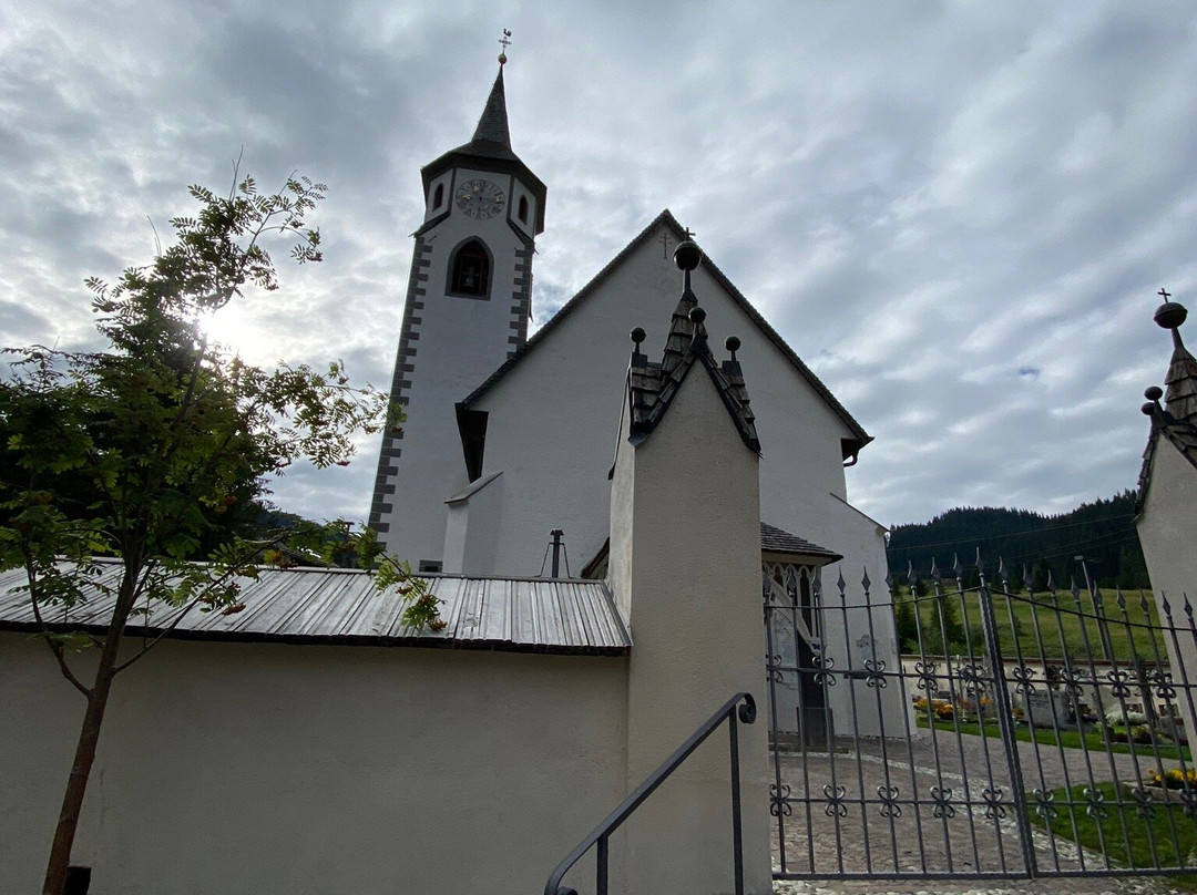 Chiesa di Santa Caterina-科瓦拉因巴迪亚必去景点
