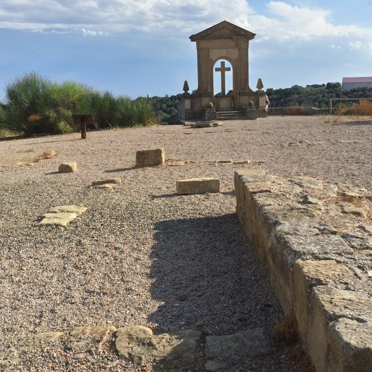 Castillo Palacio Del Conde De Aranda