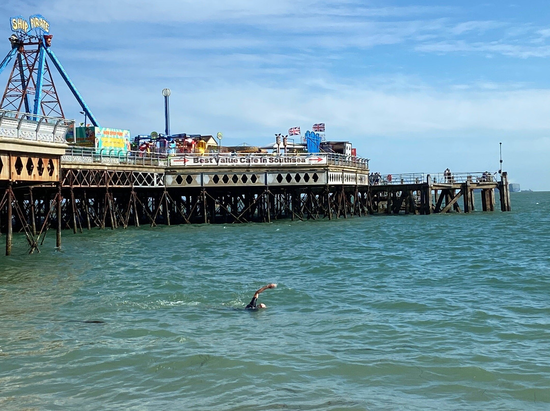 Southsea Beach景点图片