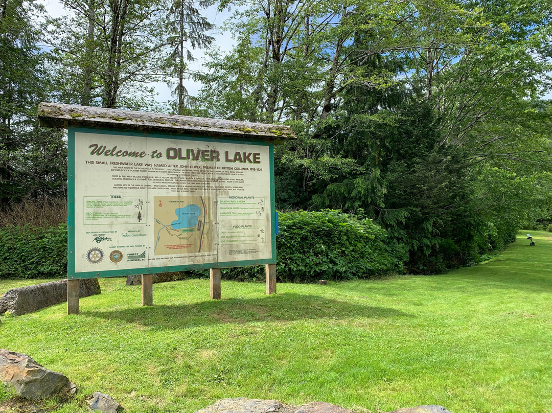 Oliver Lake景点图片