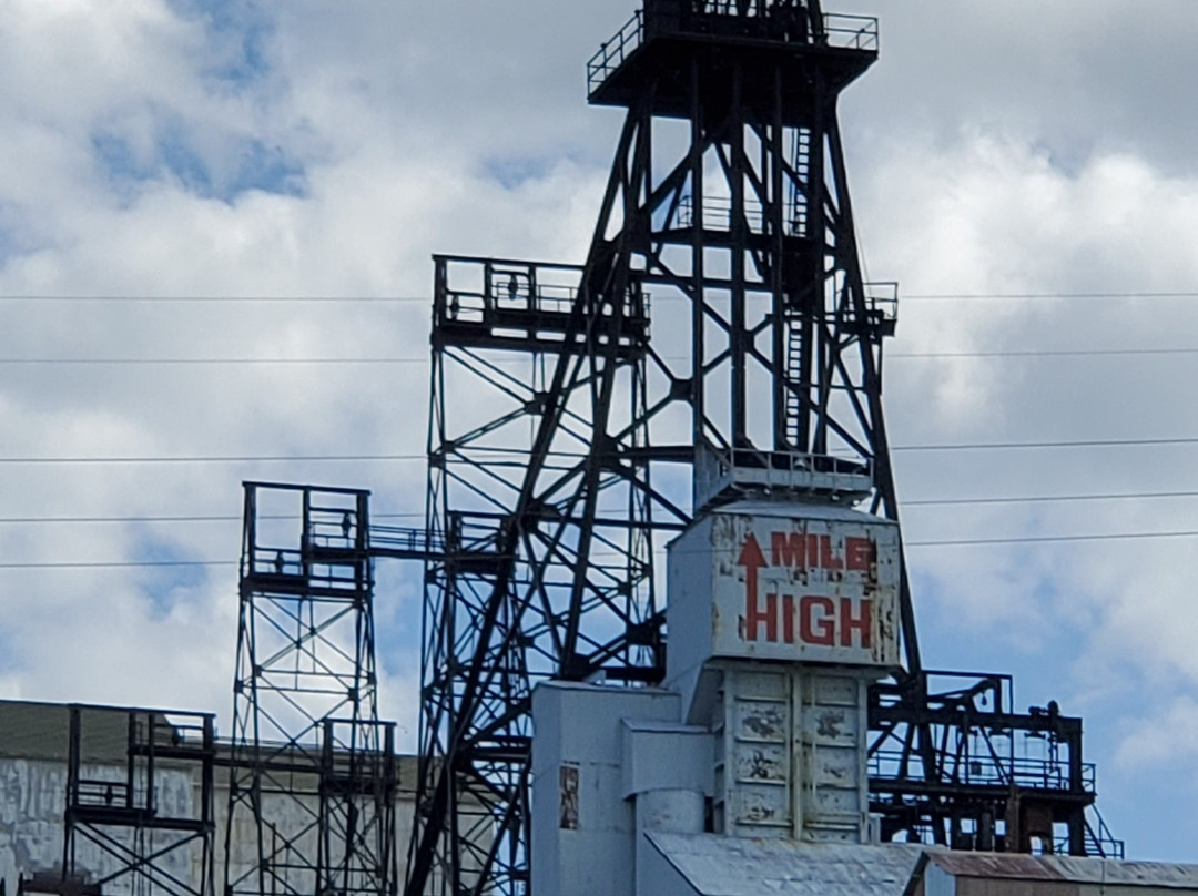 Granite Mountain Memorial Overlook-巴特必去景点