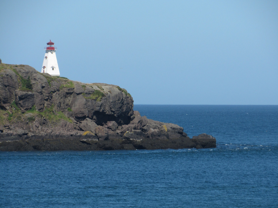 Ocean Explorations-Tiverton必去景点