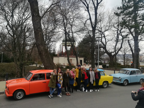Pink Trabant Budapest-布达佩斯必去景点