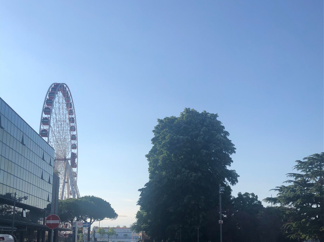Piazza Mazzini-耶索洛必去景点