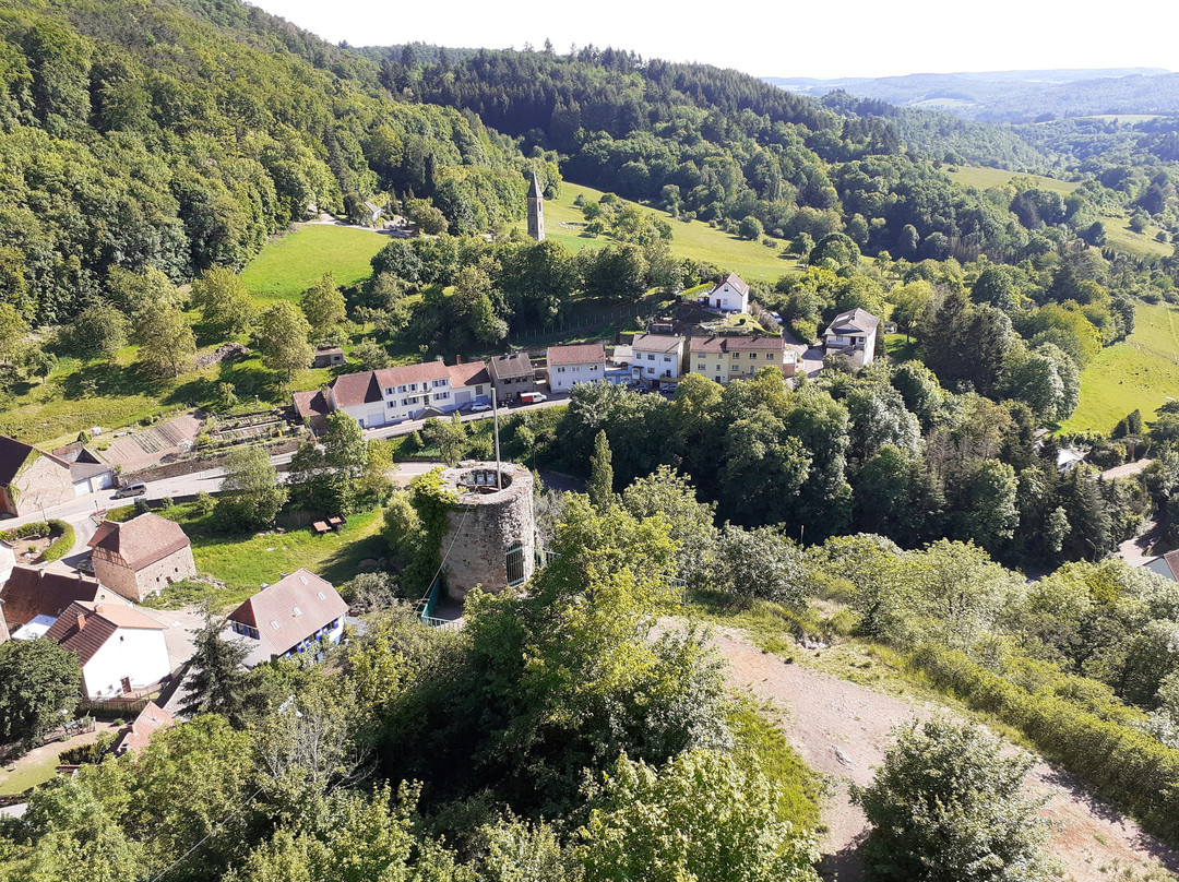 Burgruine Falkenstein景点图片