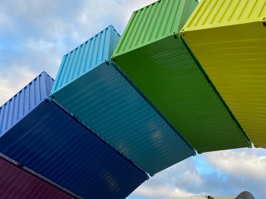 Rainbow Sea Container景点图片