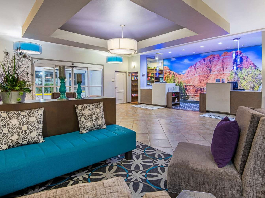 La Quinta Inn & Suites by Wyndham Dumas主图