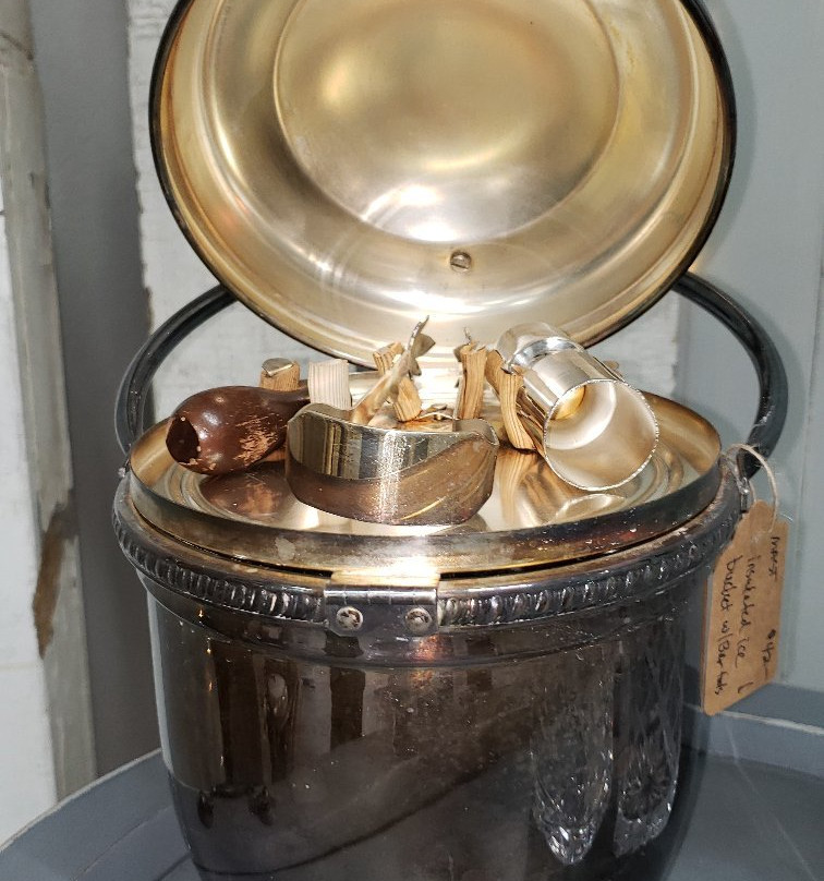 Livingston Antique Outlet-Howell必去景点