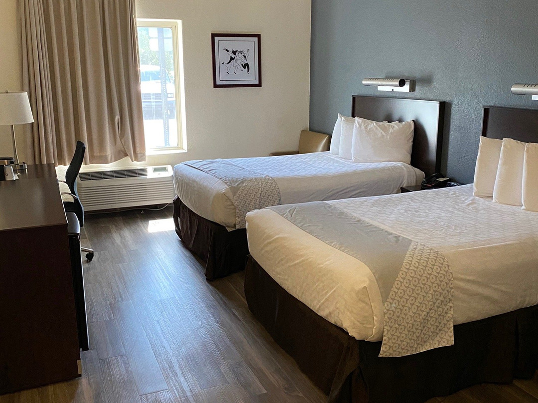 OYO Townhouse Orlando West主图