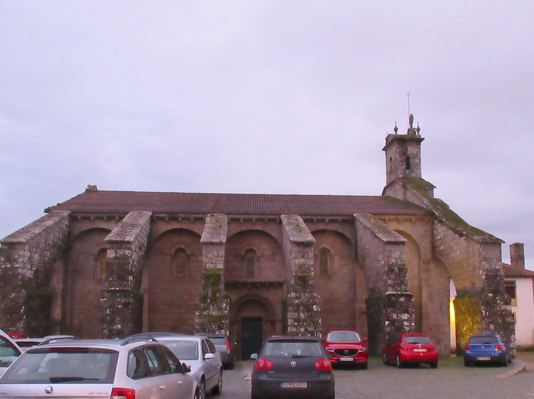 Church of Santa Maria la Real del Sar-圣地亚哥德孔波斯特拉必去景点
