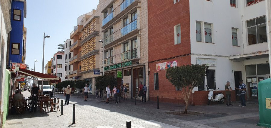 Hotel Torre Del Conde主图