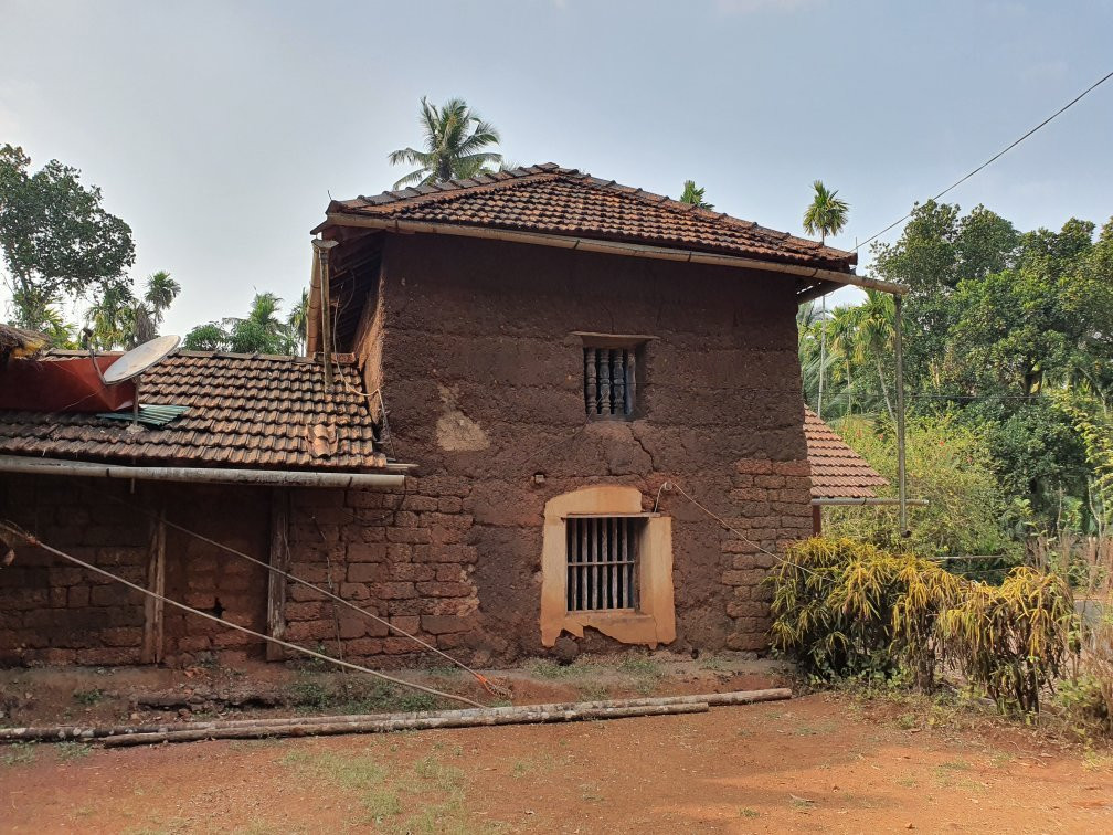 Tanishkar Guest House