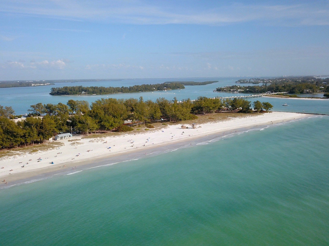 Coquina Beach-长船礁必去景点