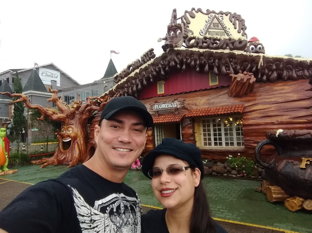 Loja Temática Florybal Chocolates-卡内拉必去景点