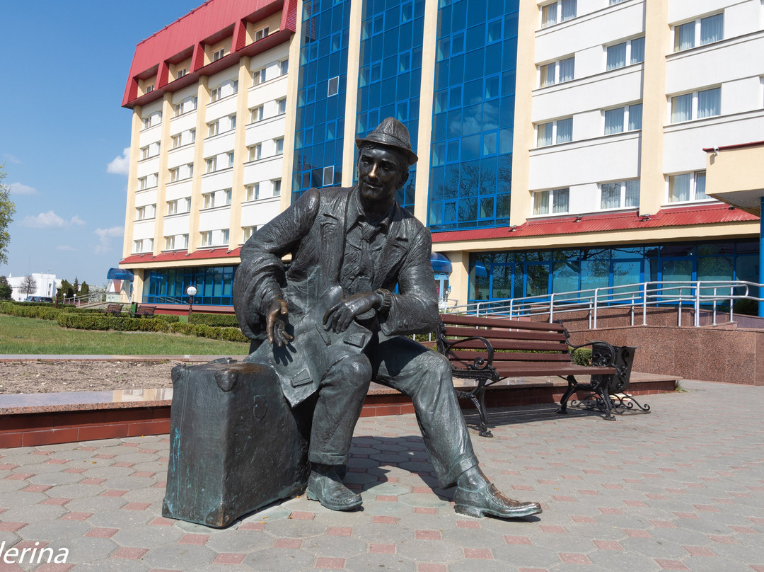 Komandirovochny  Sculpture-Lida必去景点