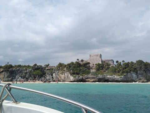 Happy Tours-图伦必去景点