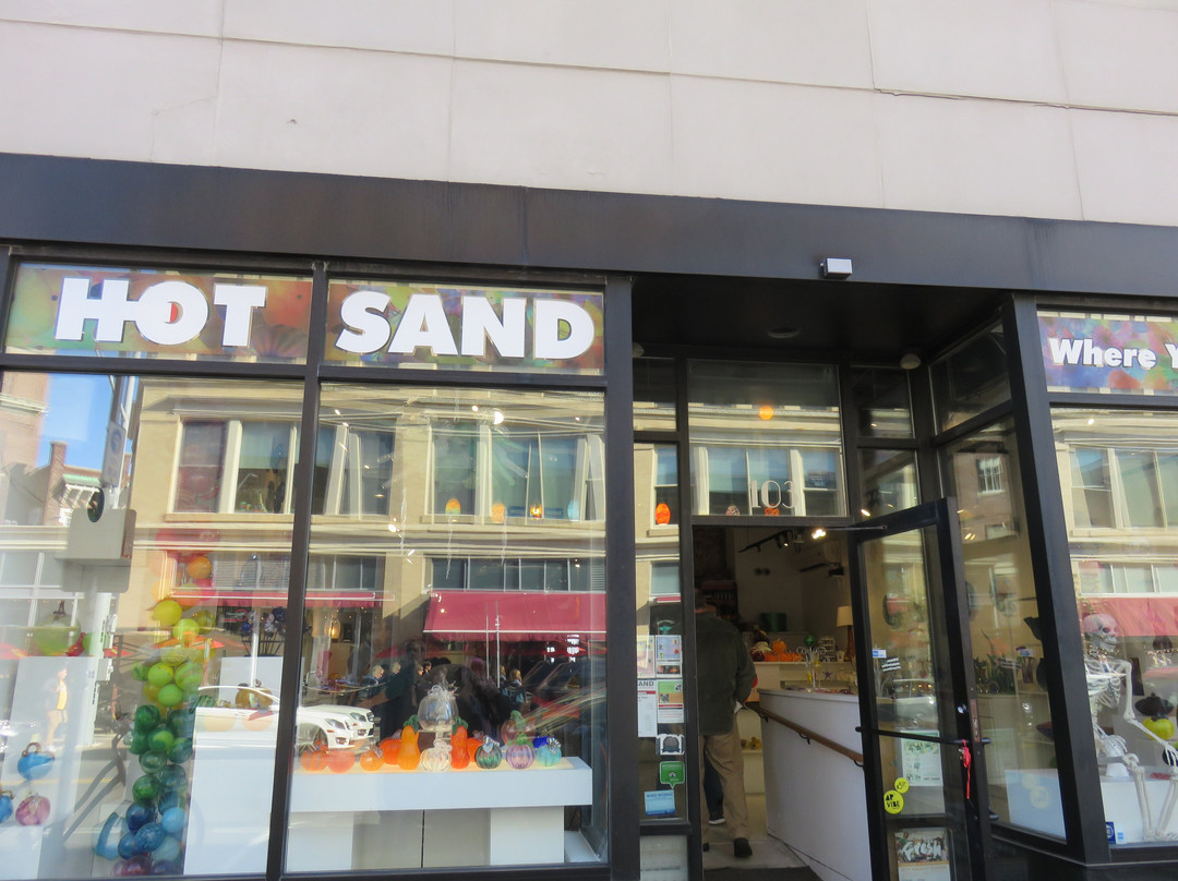 Hot Sand景点图片