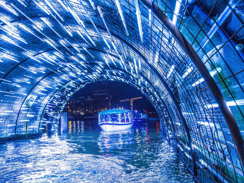 Flying Dutch Boats-阿姆斯特丹必去景点