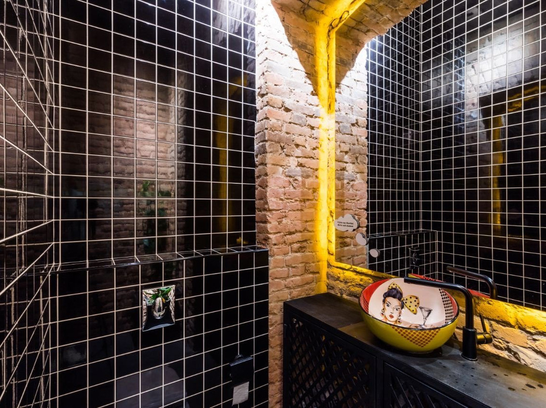 Cocktail Factory-第比利斯必去景点