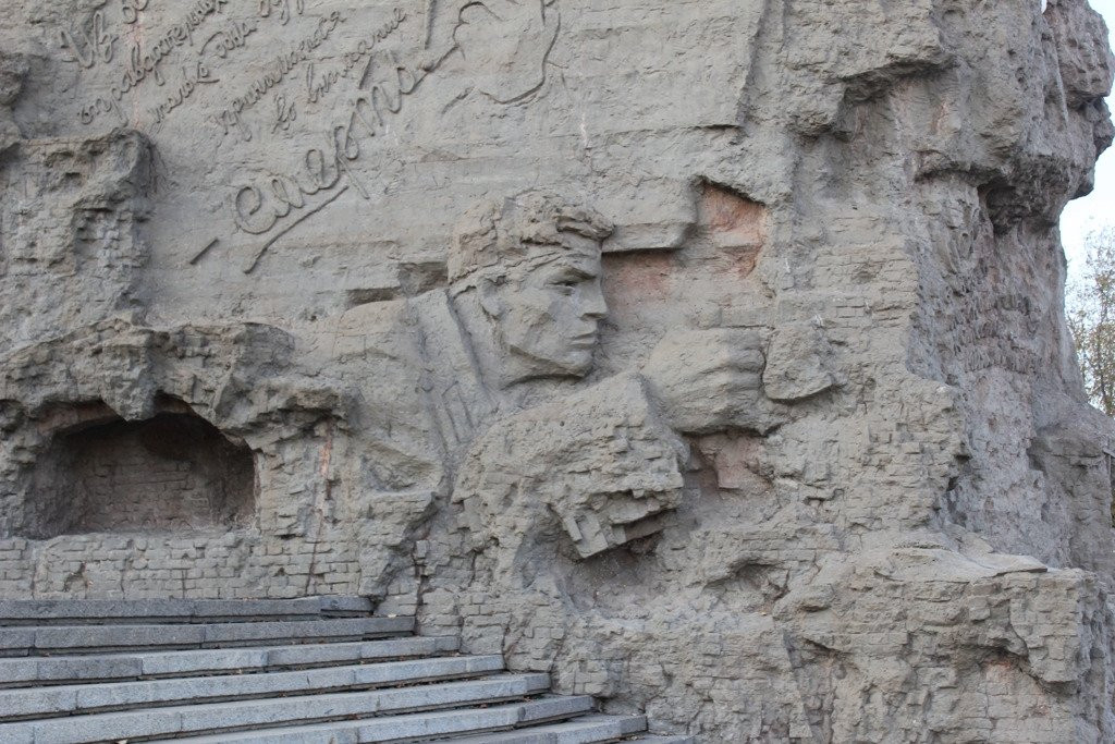 High-relief on the Ruins on Mamayev Hill景点图片